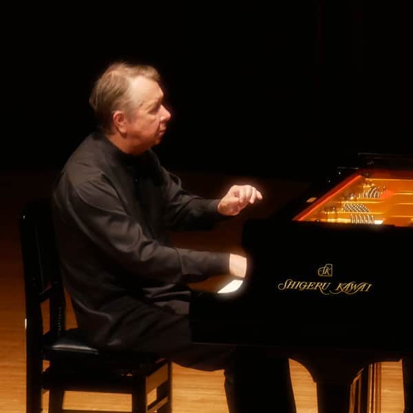 ミハイル・プレトニョフ