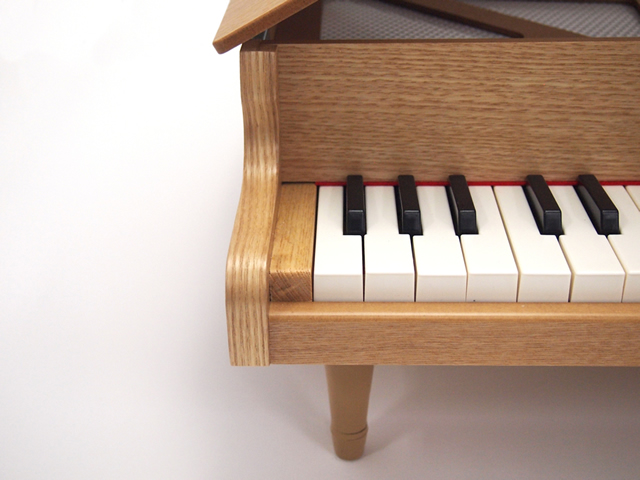 KAWAI Mini Grand Piano 1144 Natural 32Key Musical Instrument Toy F/S japan NEW 